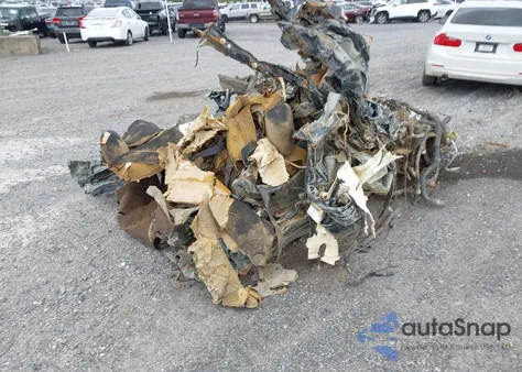 2013 Chevrolet Silverado 1500 Lt from USA, damaged, VIN 1GCRKSE77DZ212611